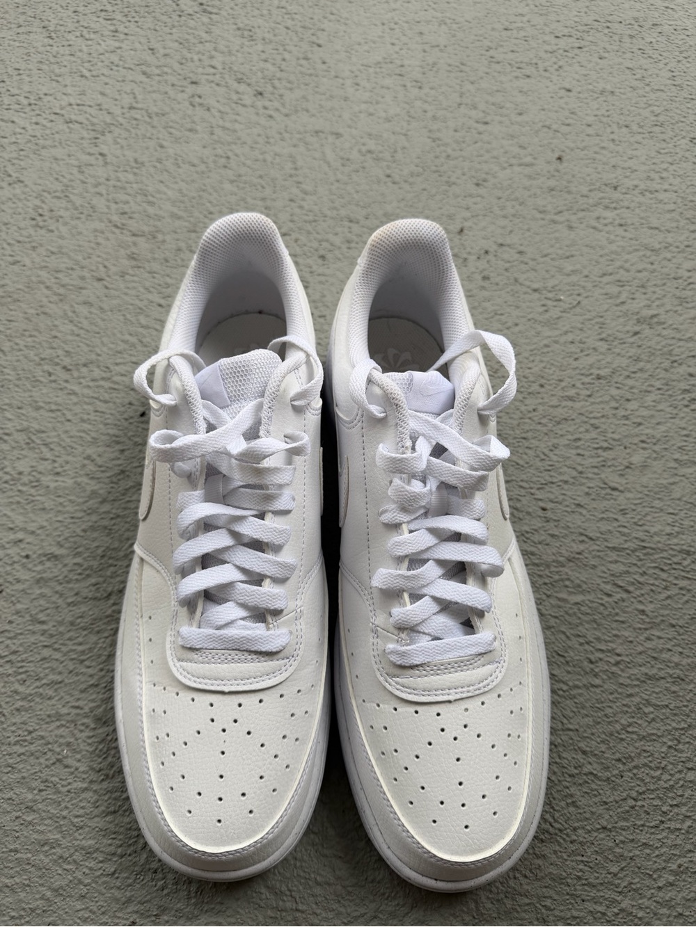 Nike Men's White Low-Top Sneakers